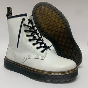 Dr. Martens Zavala White Leather Boots AirWair Womens Size 7 US